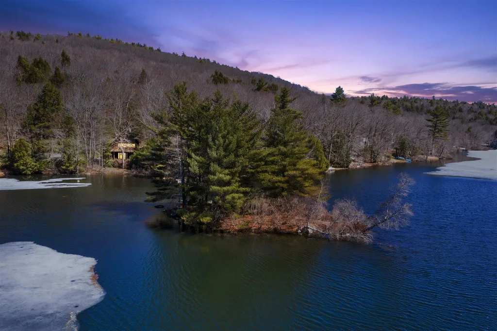 309 Chalk Pond Road Newbury NH 03255