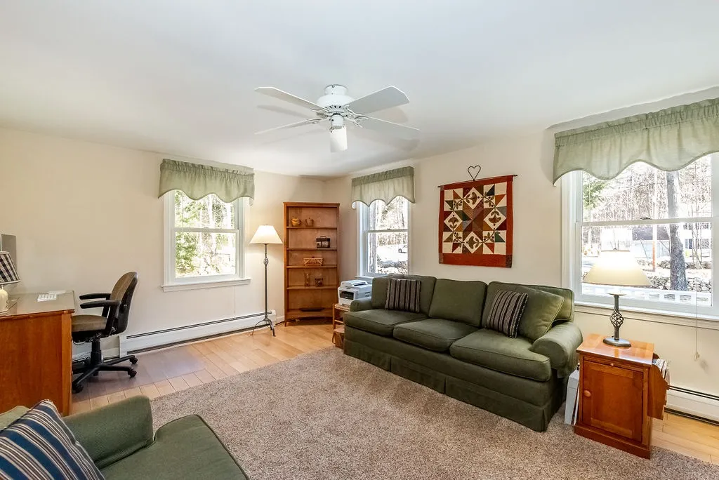 115 Sherborne Road Barrington NH 03825