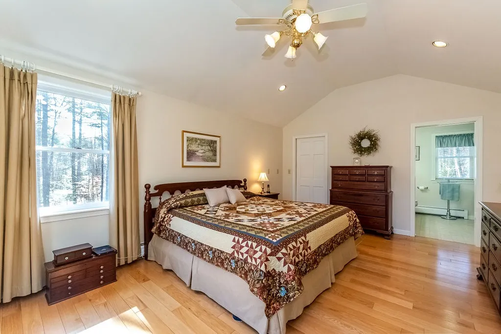 115 Sherborne Road Barrington NH 03825