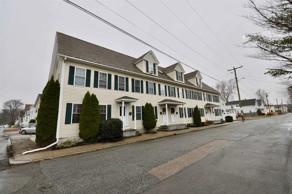 25-33 Benson Avenue Nashua NH 03060