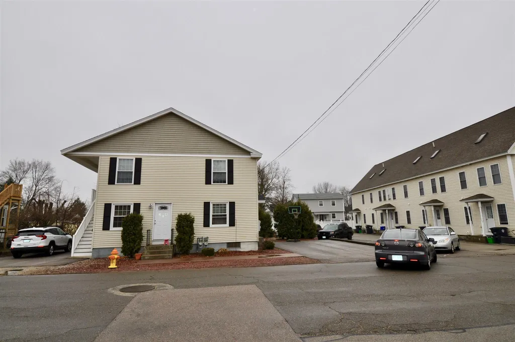 25-33 Benson Avenue Nashua NH 03060