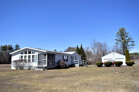 76 Plains Road Andover NH 03216