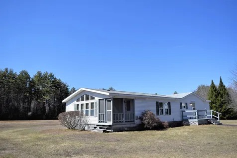 76 Plains Road Andover NH 03216