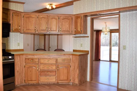 76 Plains Road Andover NH 03216