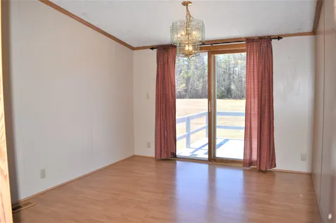 76 Plains Road Andover NH 03216
