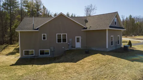 20 White Tail Run Hopkinton NH 03229