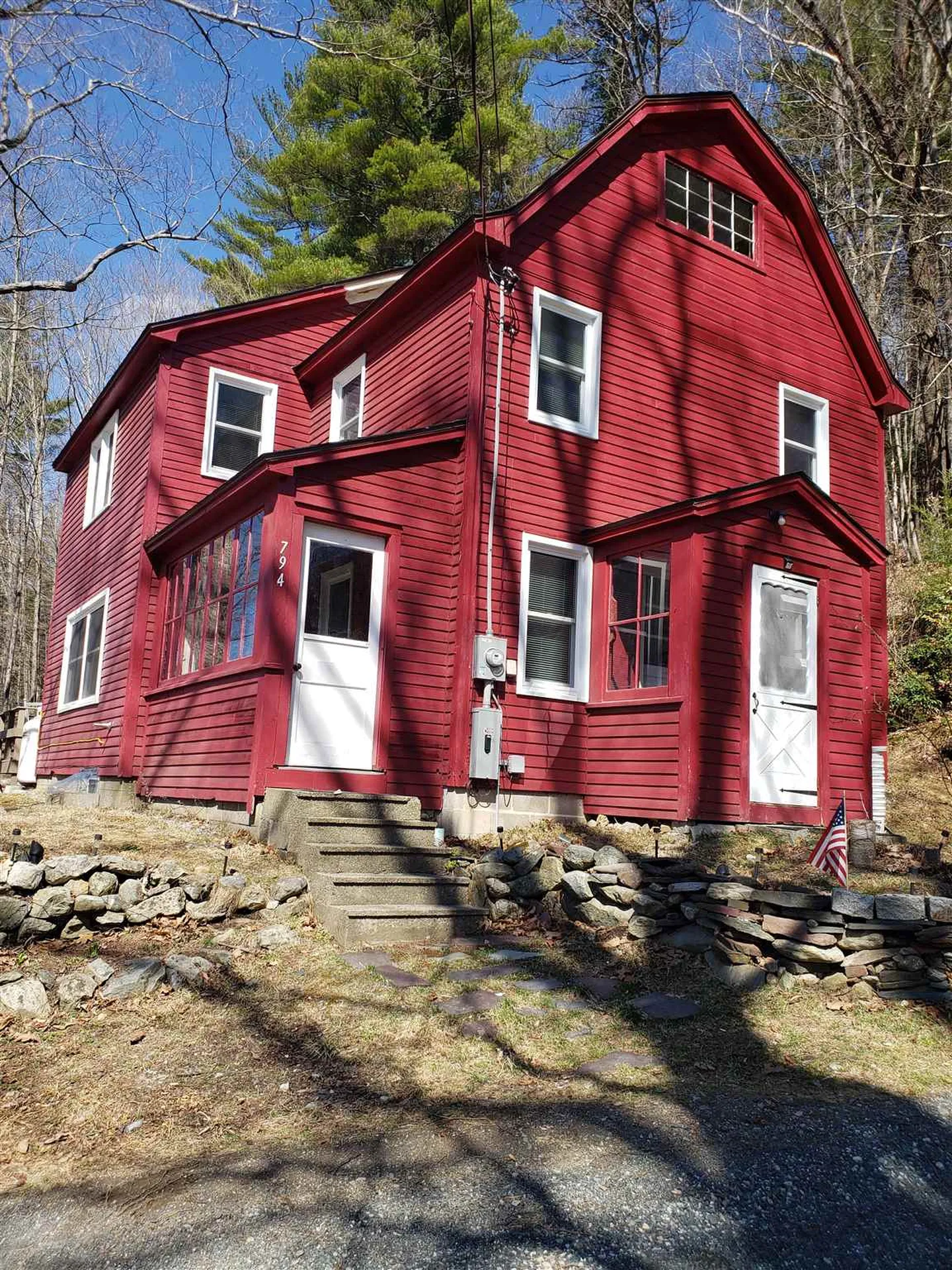 794 Plain Road Hinsdale NH 03451