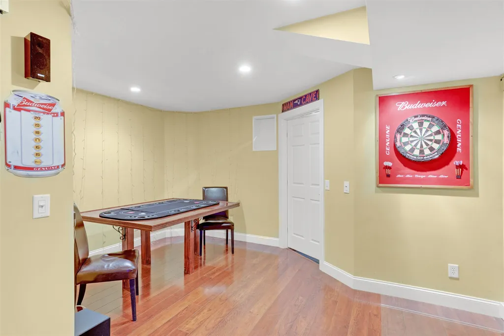 9 Greenleaf Circle Brentwood NH 03833