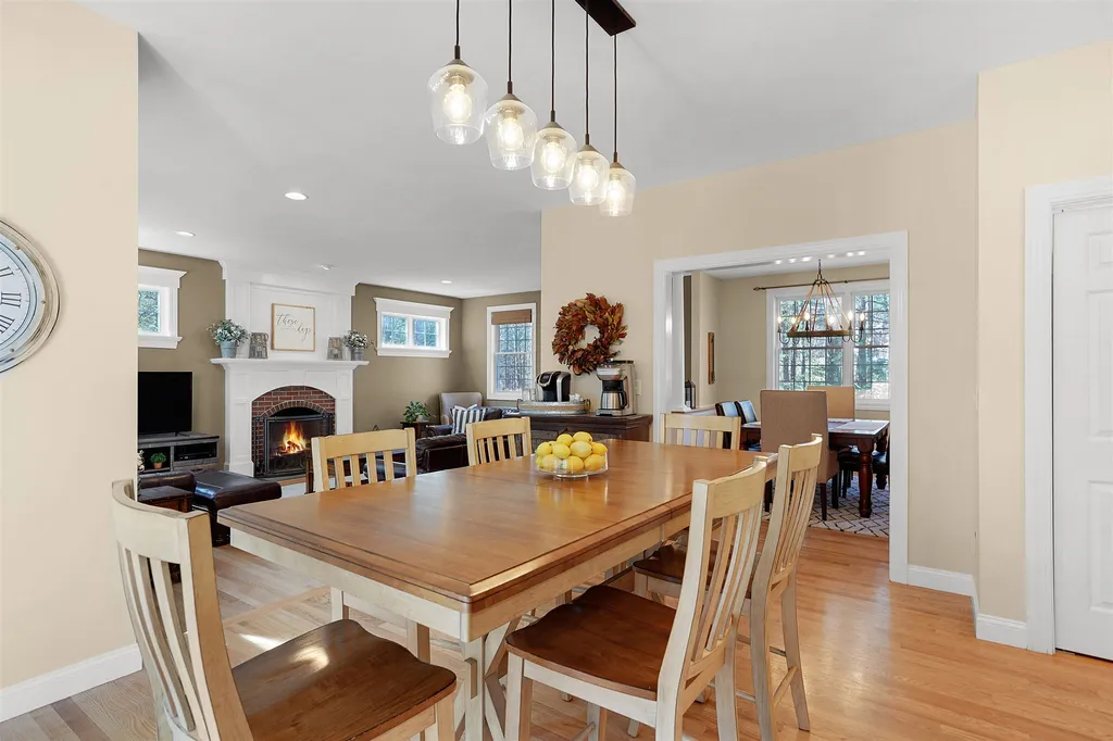 9 Greenleaf Circle Brentwood NH 03833
