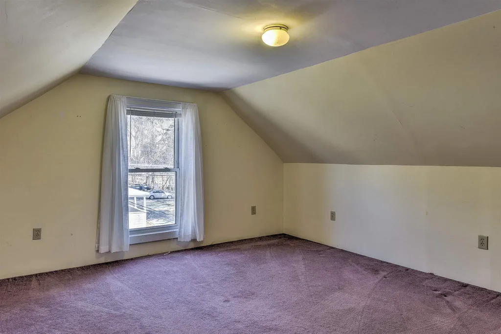 179 South Lincoln Street Keene NH 03431