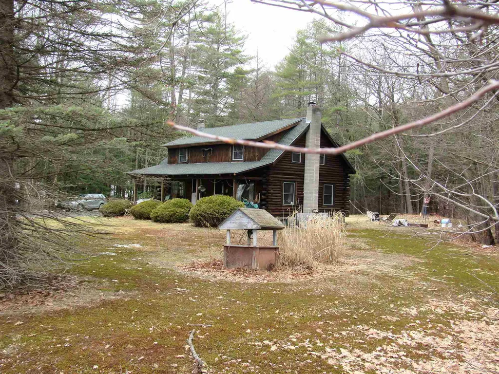 127 Bellows Falls Road Putney VT 05346