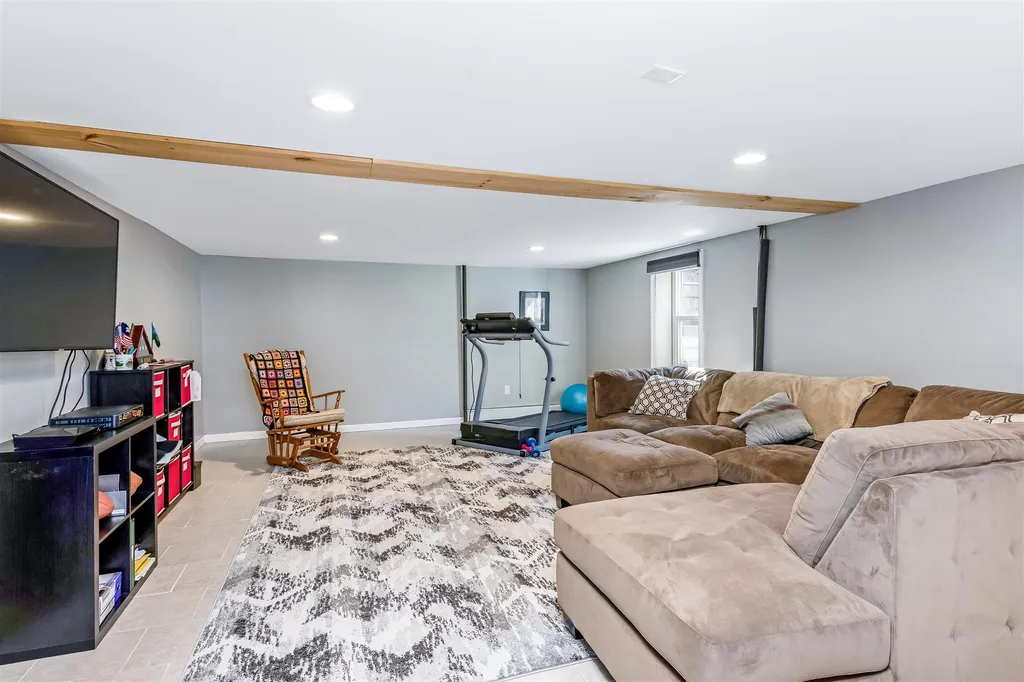 4 Niquette Court Winooski VT 05404