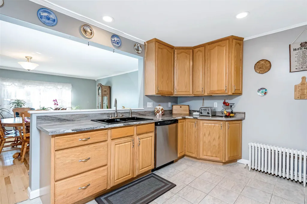 4 Niquette Court Winooski VT 05404