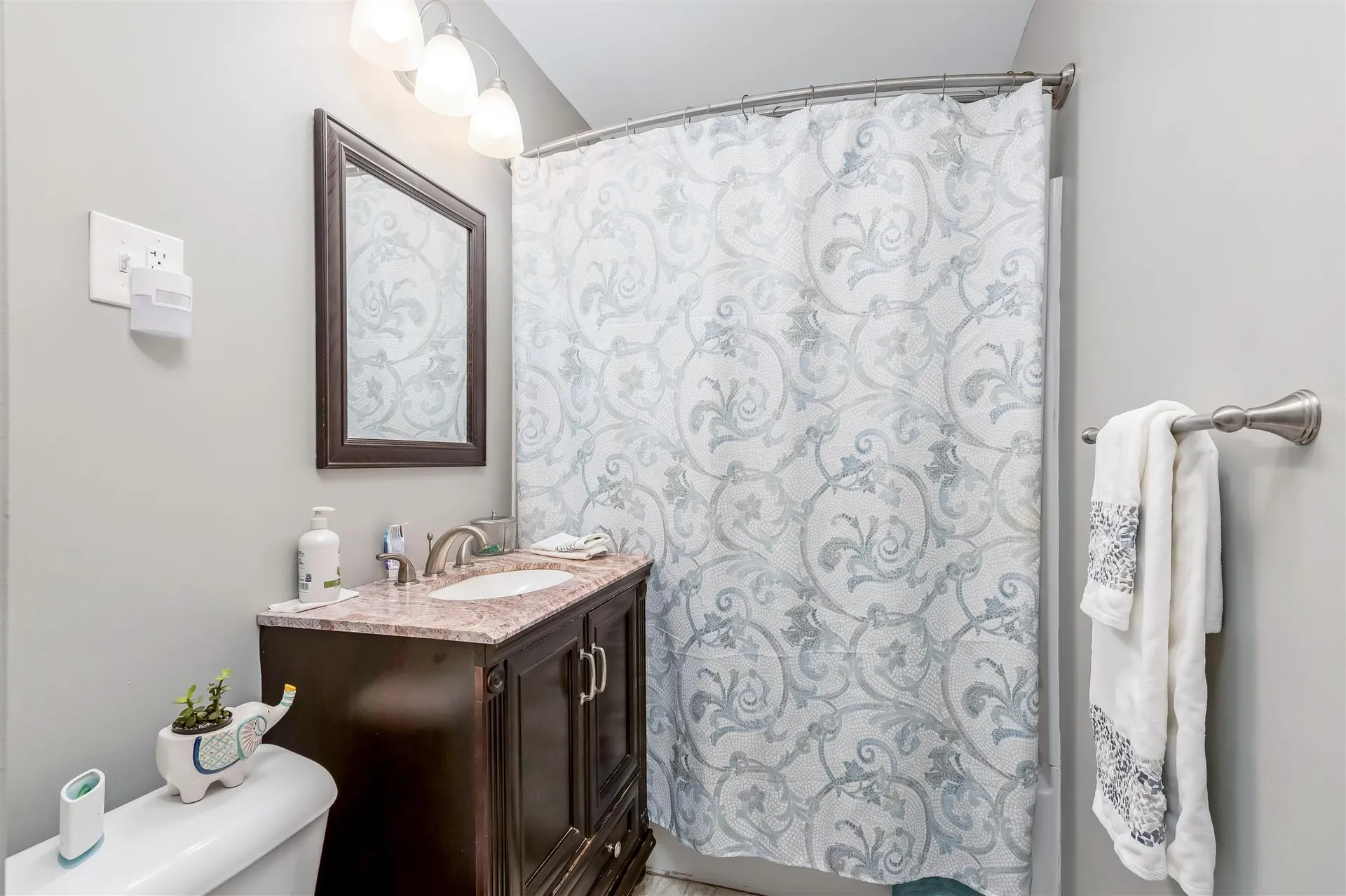 4 Niquette Court Winooski VT 05404