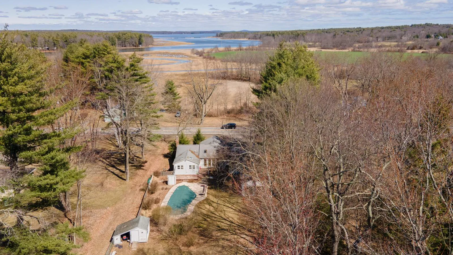 75 College Road Stratham NH 03885