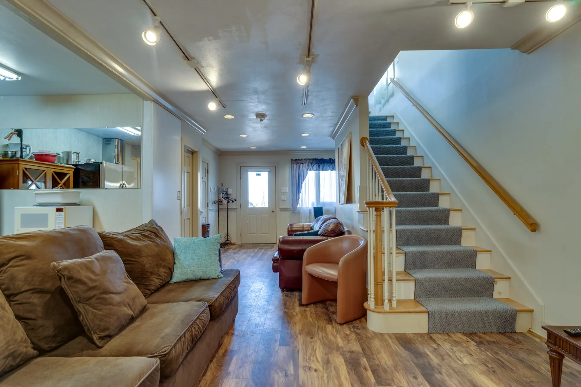 75 College Road Stratham NH 03885