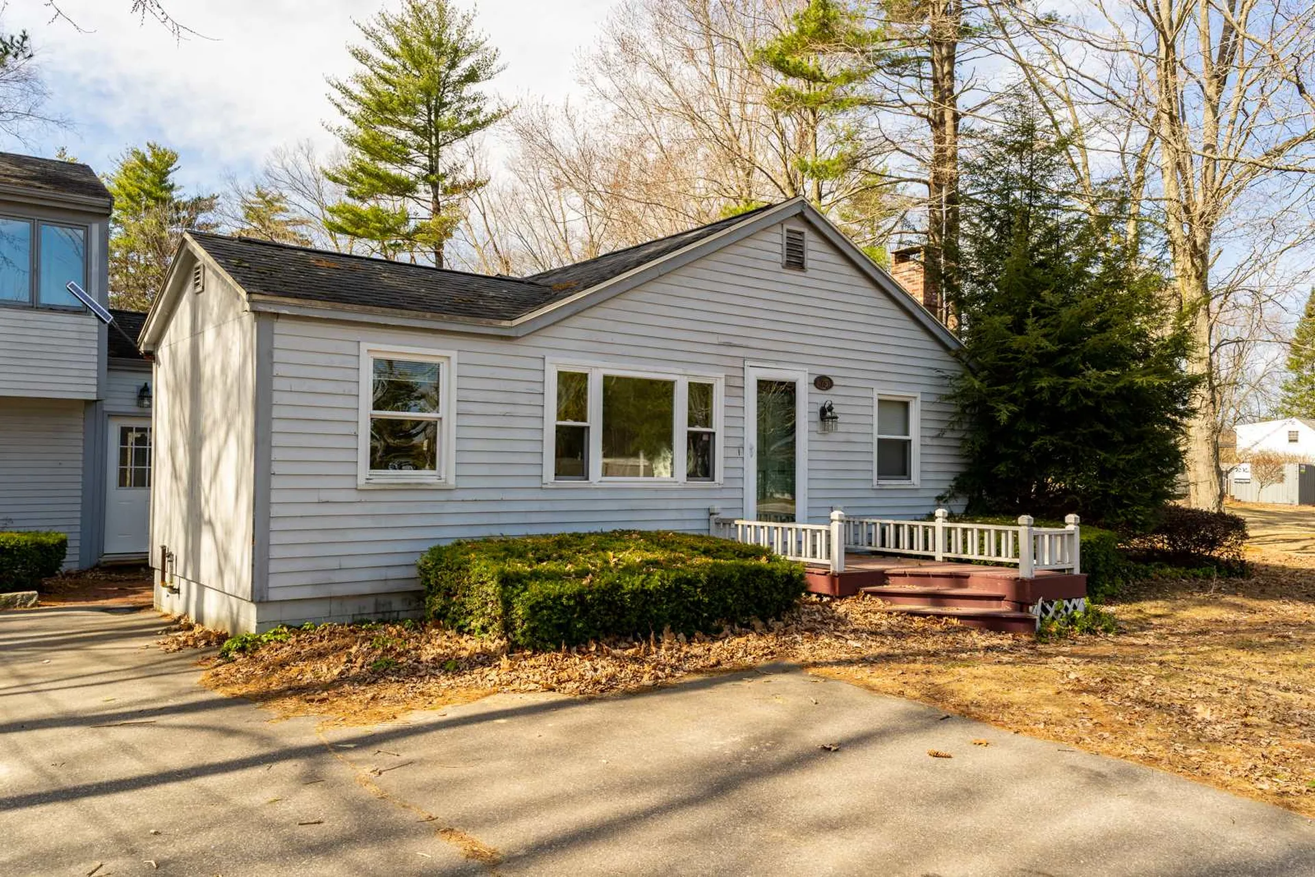 75 College Road Stratham NH 03885