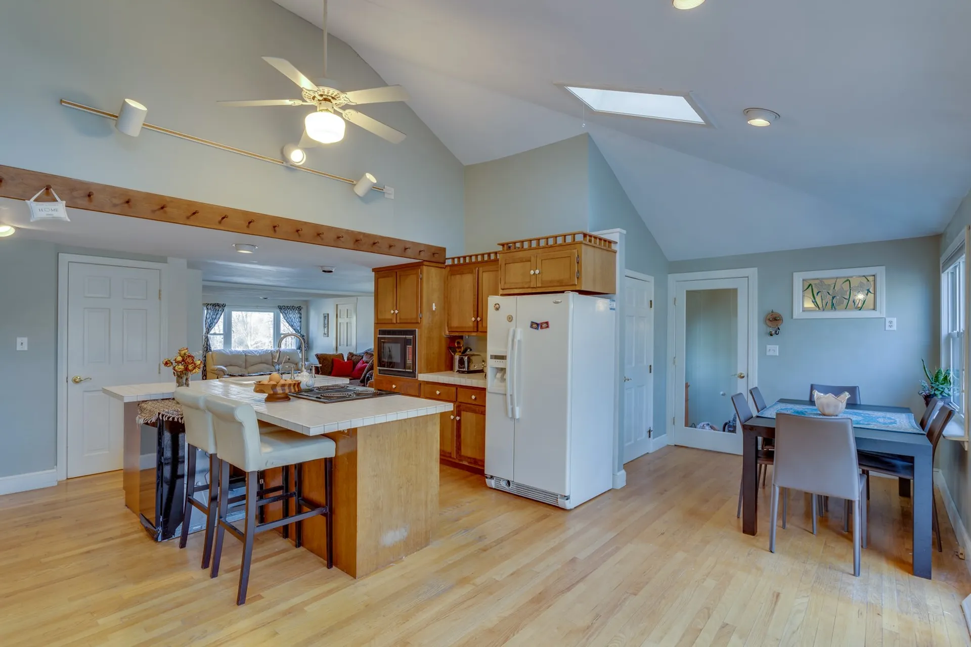 75 College Road Stratham NH 03885