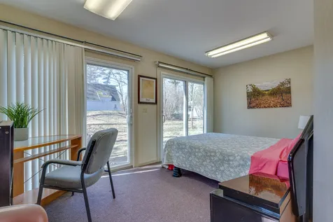 75 College Road Stratham NH 03885