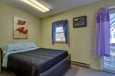 75 College Road Stratham NH 03885