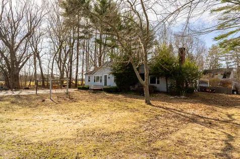 75 College Road Stratham NH 03885