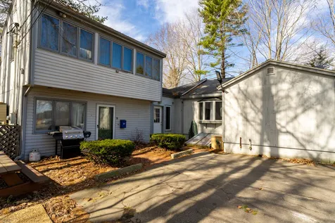 75 College Road Stratham NH 03885