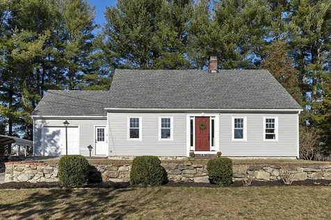176 Lawrence Road Salem NH 03079