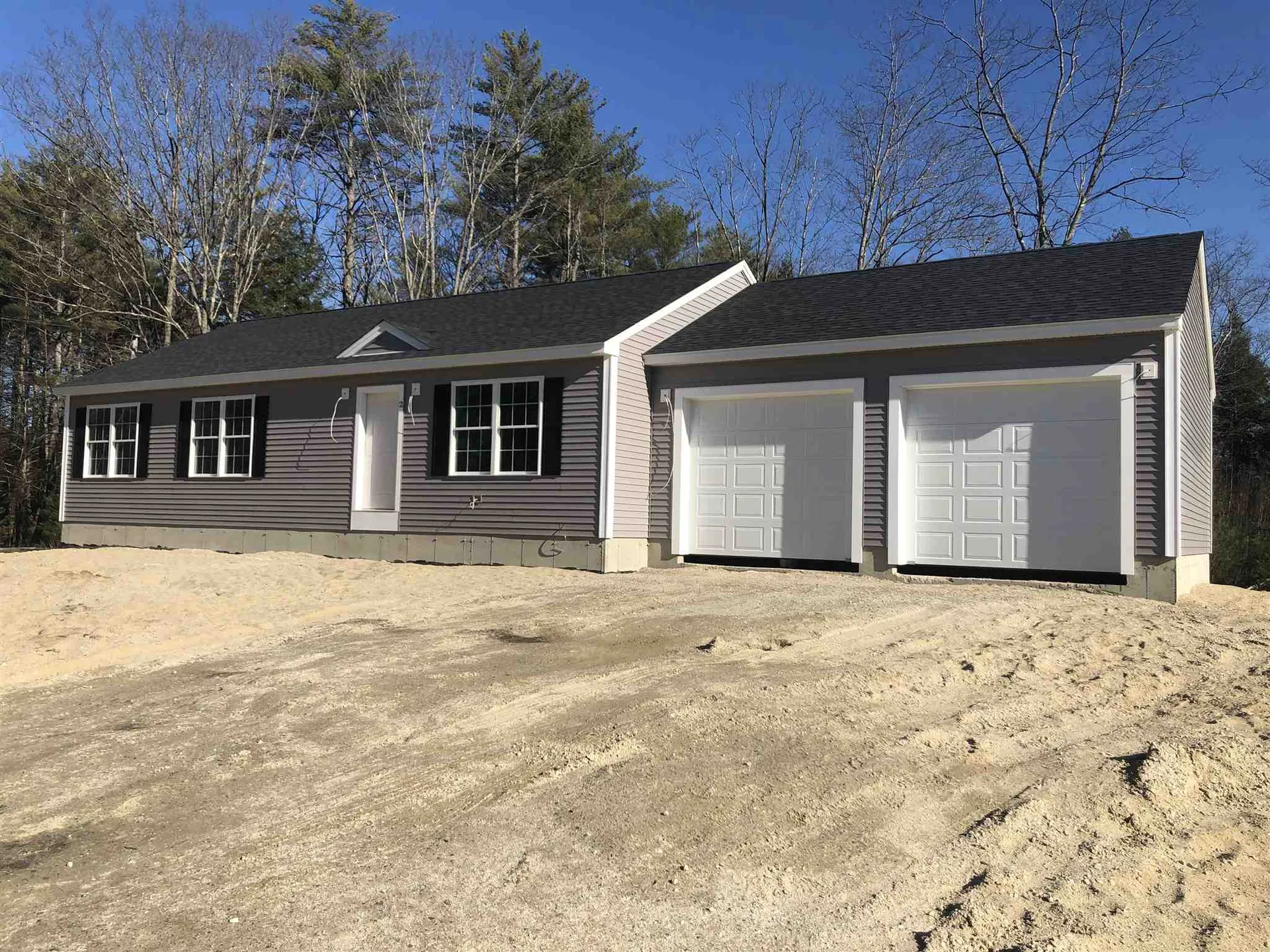 2 Minott Road Hillsborough NH 03244
