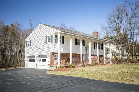 87 Pond Street Salem NH 03079
