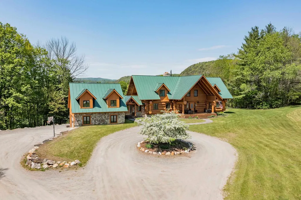 83 Button Hill Road Tunbridge VT 05077