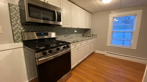 448 Manchester Street Manchester NH 03103-4147