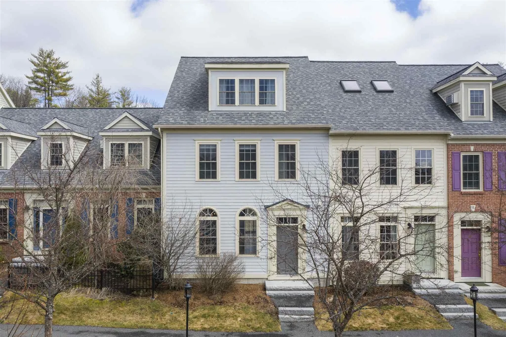 41 Forest Edge Drive Hanover NH 03755