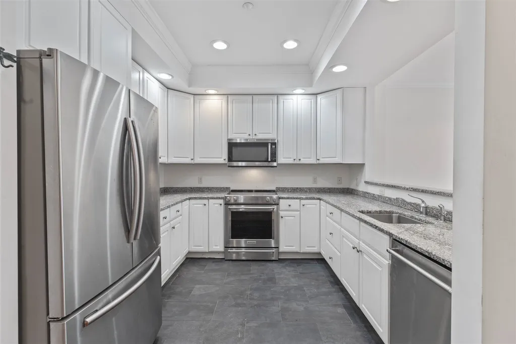 41 Forest Edge Drive Hanover NH 03755