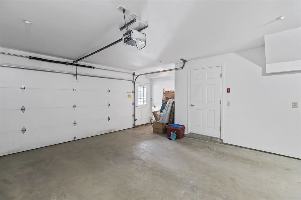 41 Forest Edge Drive Hanover NH 03755