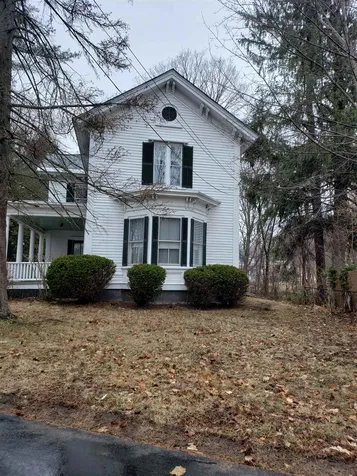24 Crescent Street Newport NH 03773