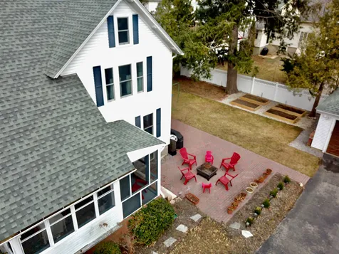 921 Chestnut Street Manchester NH 03104