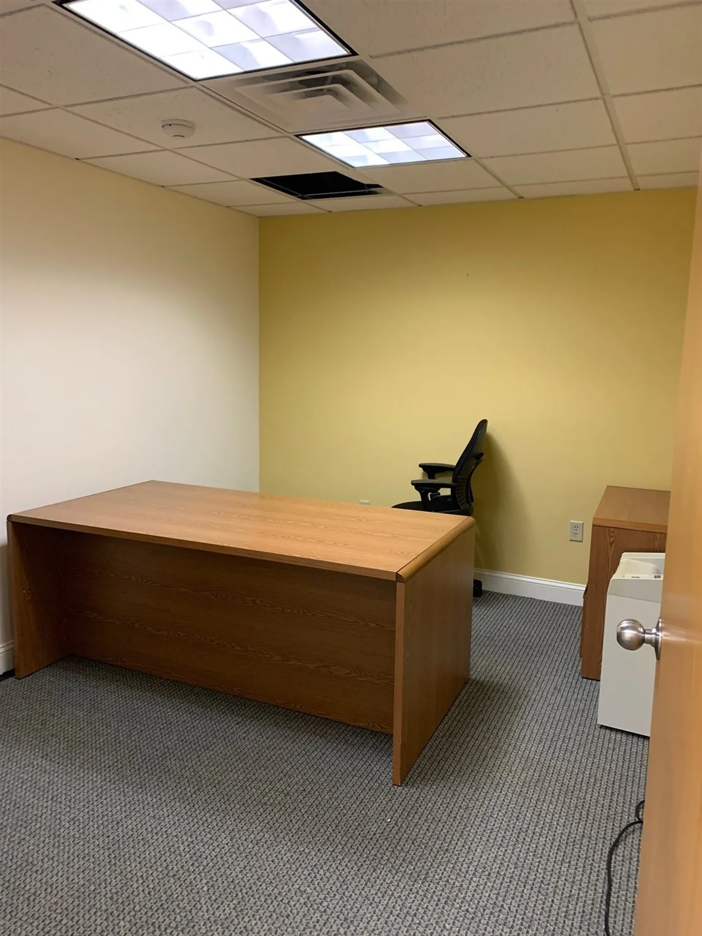 19 Elm Street Nashua NH 03060