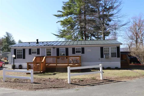 4 Ferncroft Drive Hinsdale NH 03451