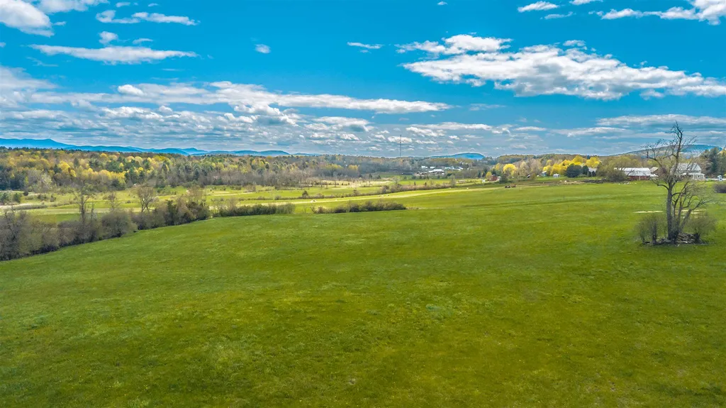 1555 Spear Street Charlotte VT 05445