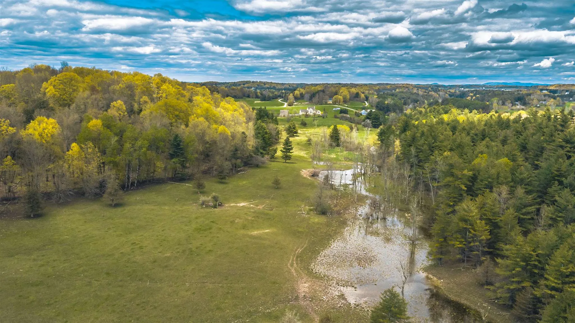 1555 Spear Street Charlotte VT 05445
