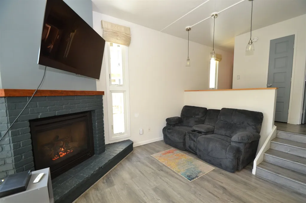 202 Bridges Circle Warren VT 05674