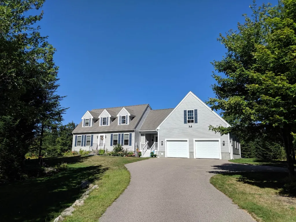 48 Adams Way Middleton NH 03887