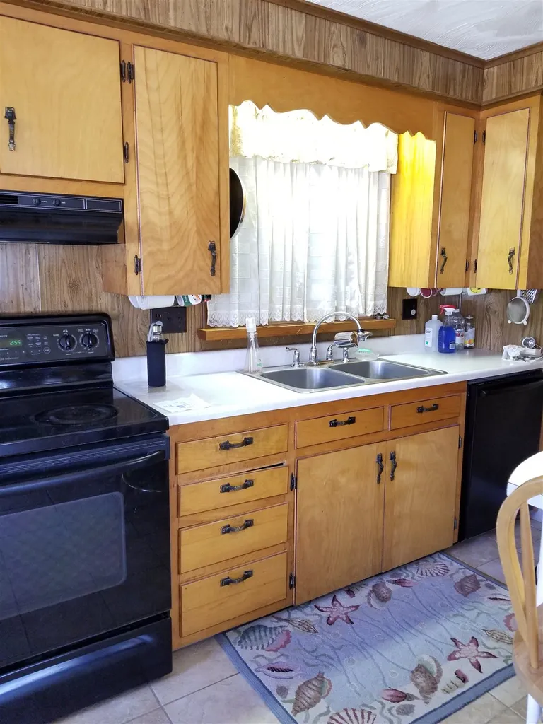 7 Kendall Road Keene NH 03431