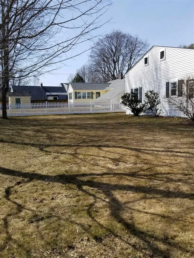 7 Kendall Road Keene NH 03431