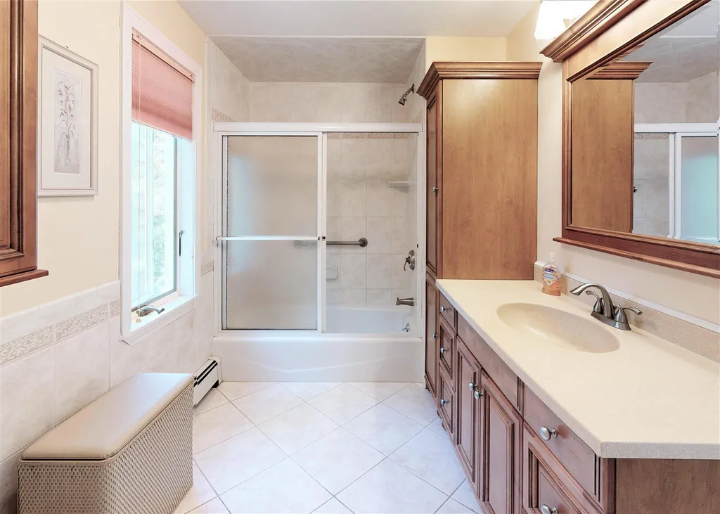 167 West Bay Road Freedom NH 03836