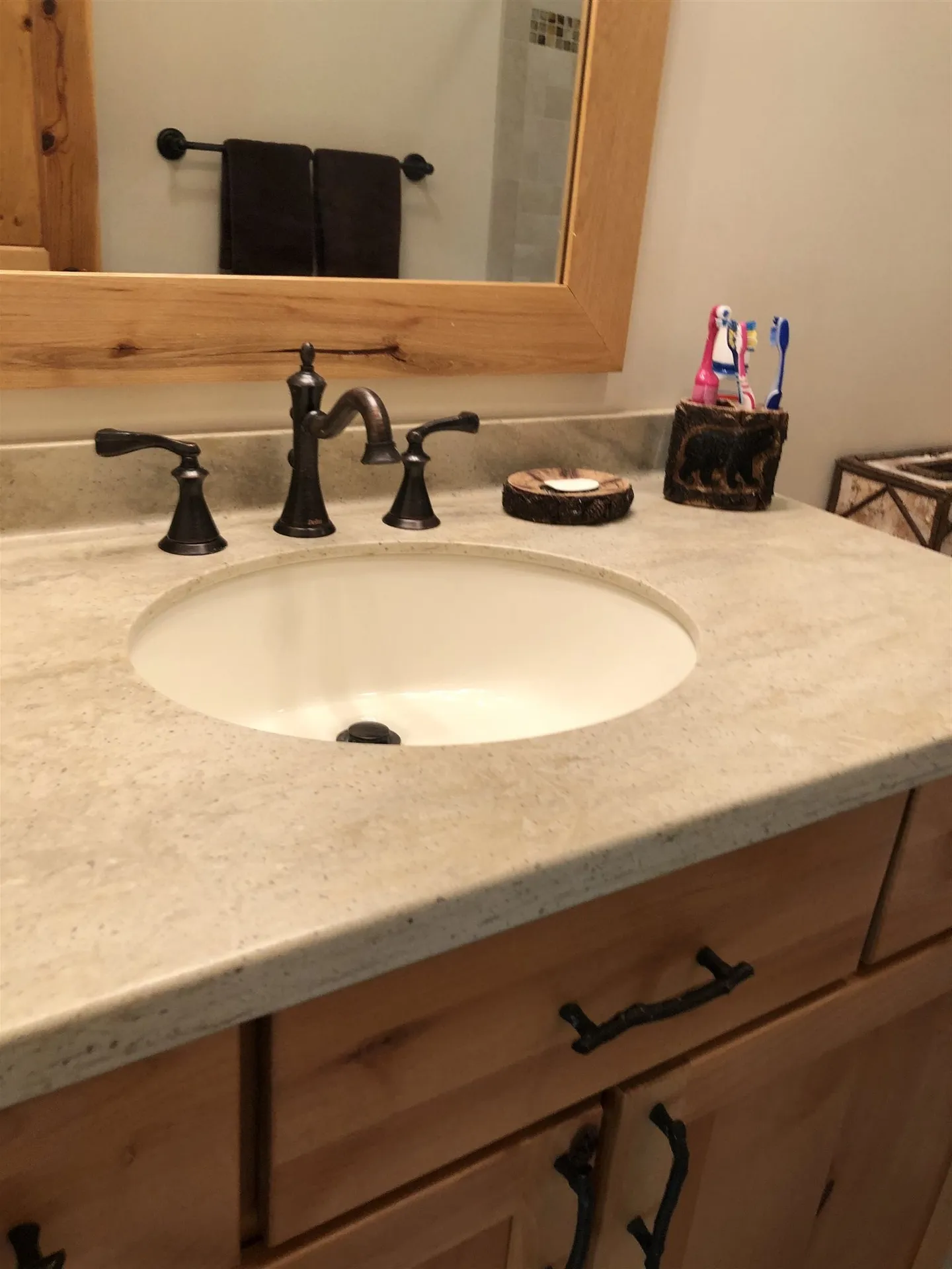 33 Vacation Lodges Road Londonderry VT 05148