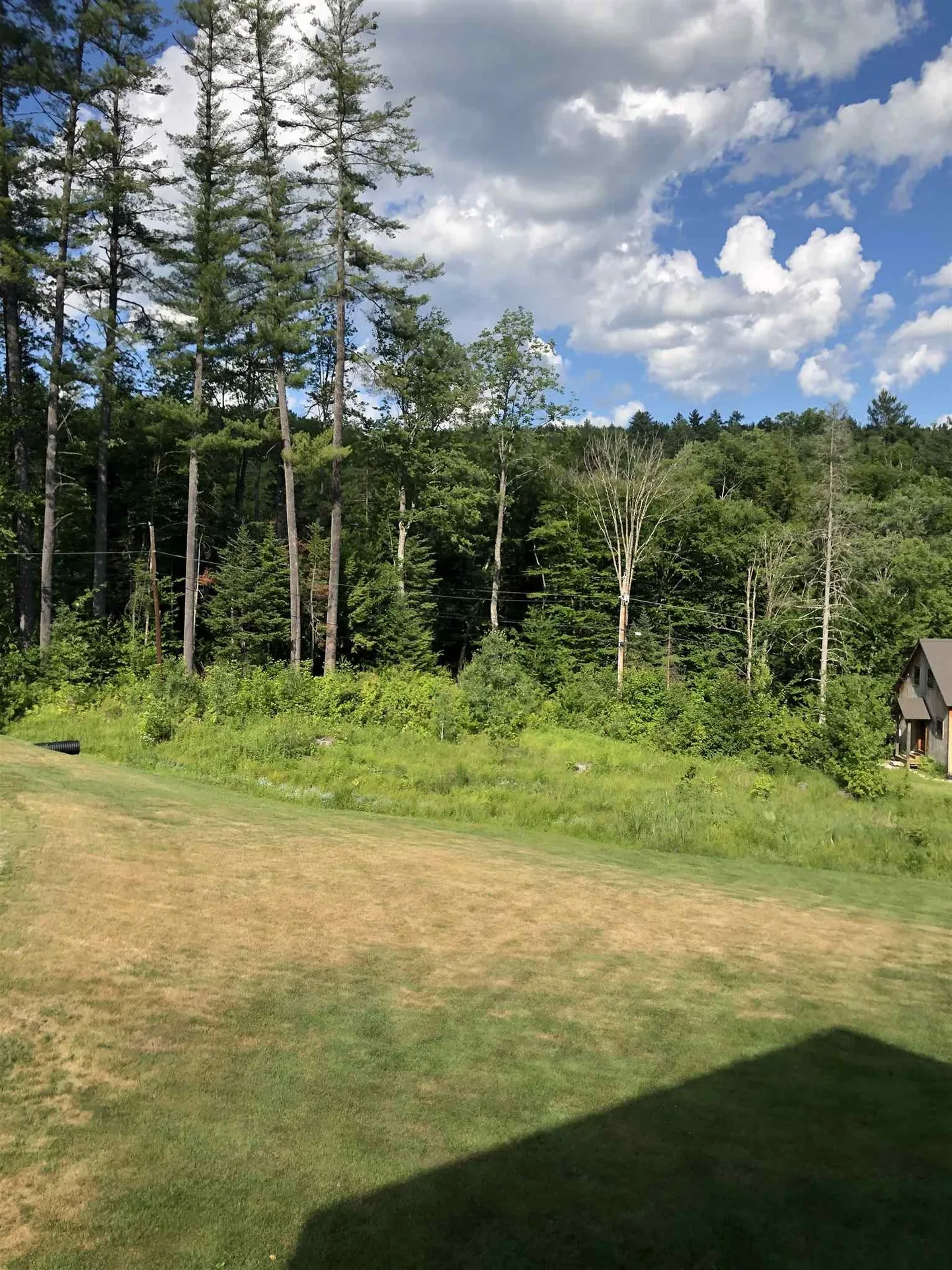33 Vacation Lodges Road Londonderry VT 05148