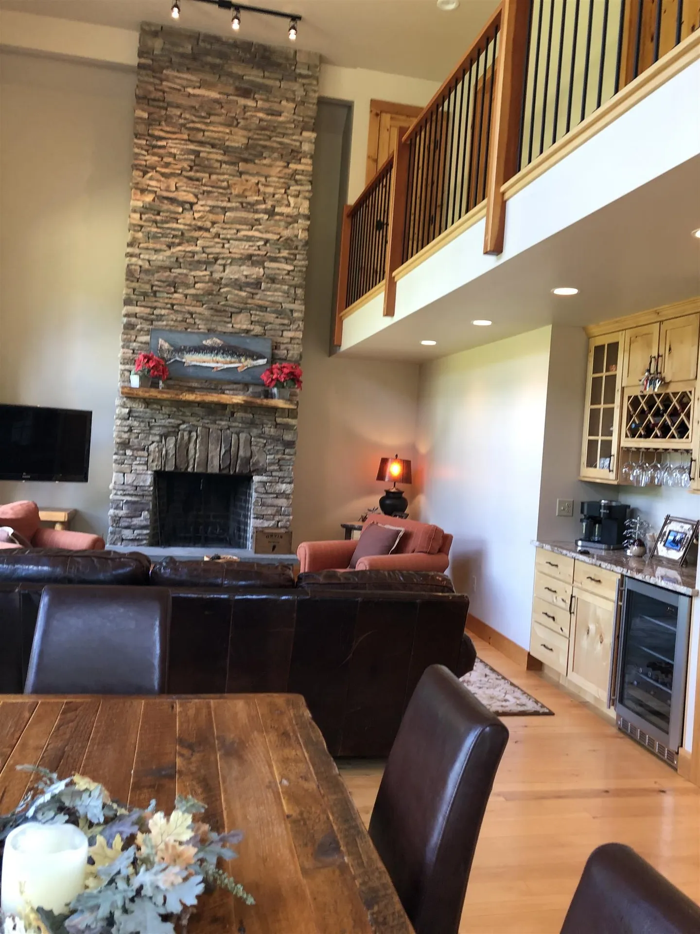 33 Vacation Lodges Road Londonderry VT 05148