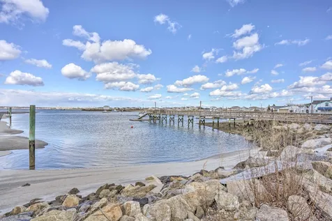 43 River Street Seabrook NH 03874