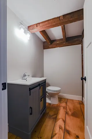 56 Maple Street Hopkinton NH 03229